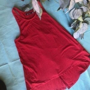 Satva top Small yoga tank with open flared back